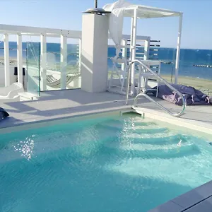 https://madalu-hotel.riccione-hotels.org