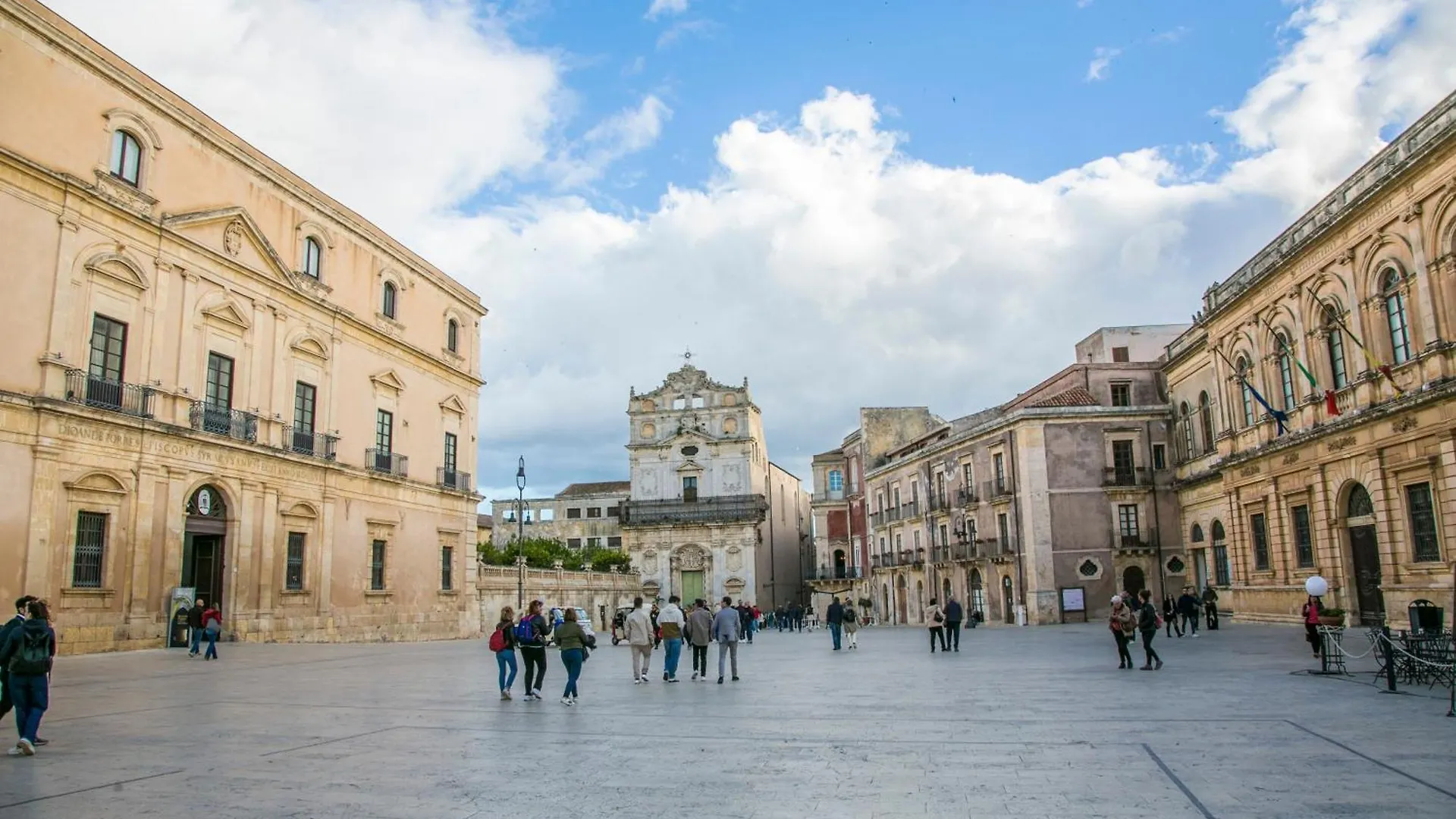 *** Bed & Breakfast La Borgata Rooms Syracuse Italia